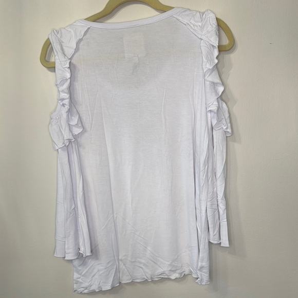 Chaser White Ruffled Cold Shoulder Top NWT - Picture 5 of 7